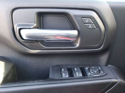 2026 Chevrolet Silverado 2500HD 4WD Crew Cab 159" Custom