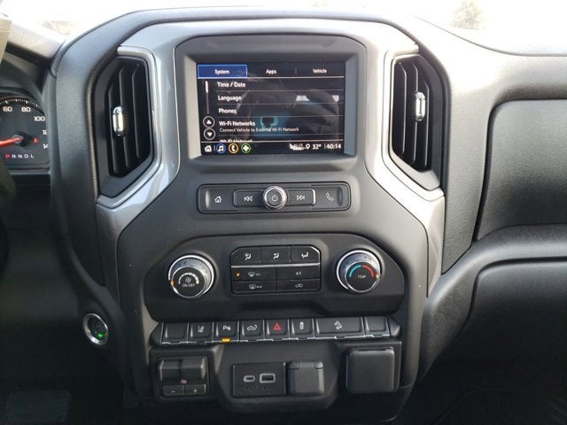 2026 Chevrolet Silverado 2500HD 4WD Crew Cab 159" Custom