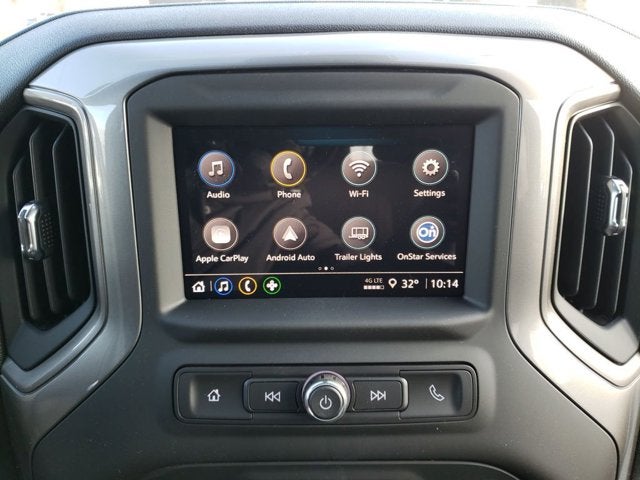 2026 Chevrolet Silverado 2500HD 4WD Crew Cab 159" Custom