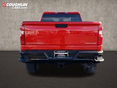 2026 Chevrolet Silverado 2500HD 4WD Crew Cab 159" Custom