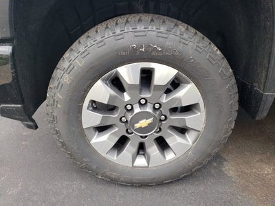 2026 Chevrolet Silverado 2500HD 4WD Crew Cab 159" Custom