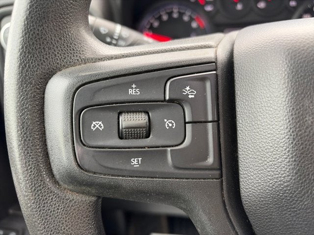 2023 Chevrolet Silverado 1500 4WD Crew Cab 147" Custom