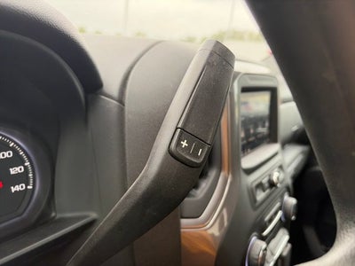 2023 Chevrolet Silverado 1500 4WD Crew Cab 147" Custom