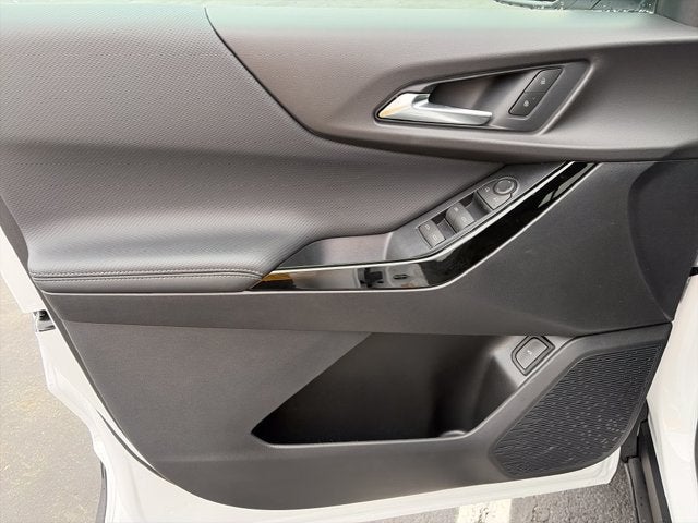 2027 Chevrolet Equinox FWD LT