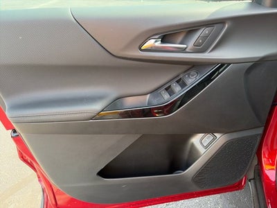 2027 Chevrolet Equinox FWD LT