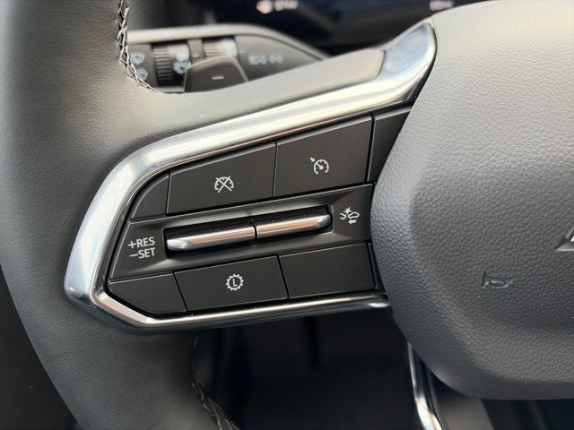 2027 Chevrolet Equinox FWD LT