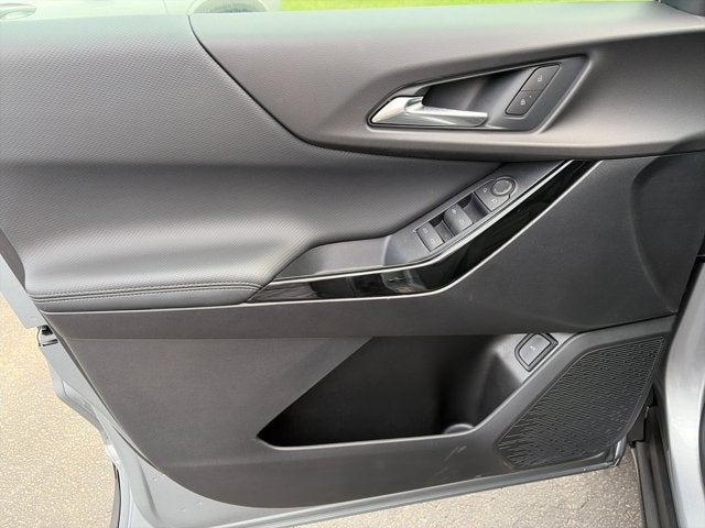 2027 Chevrolet Equinox FWD LT