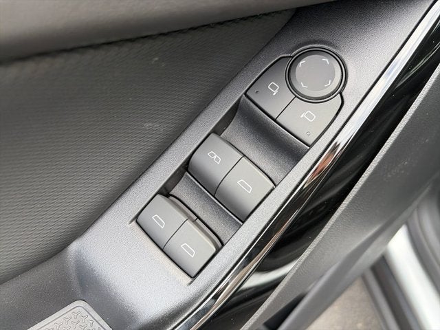 2027 Chevrolet Equinox FWD LT