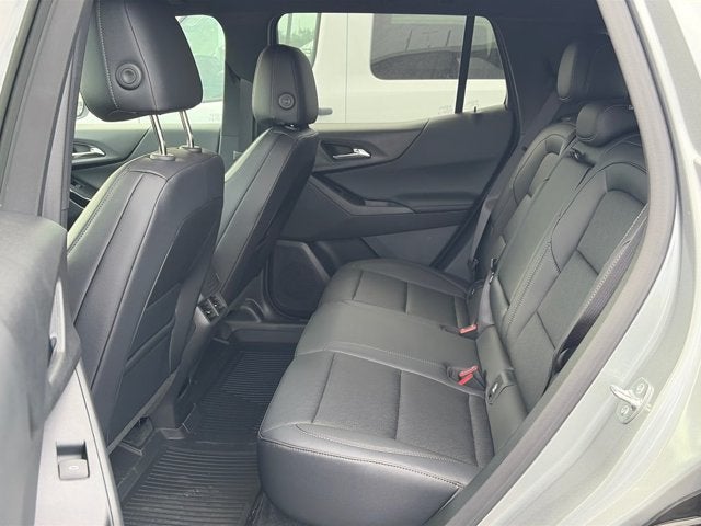 2027 Chevrolet Equinox FWD LT