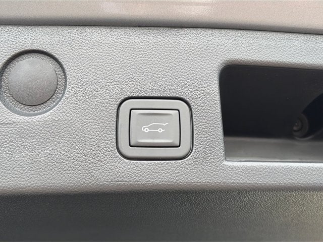 2027 Chevrolet Equinox FWD LT
