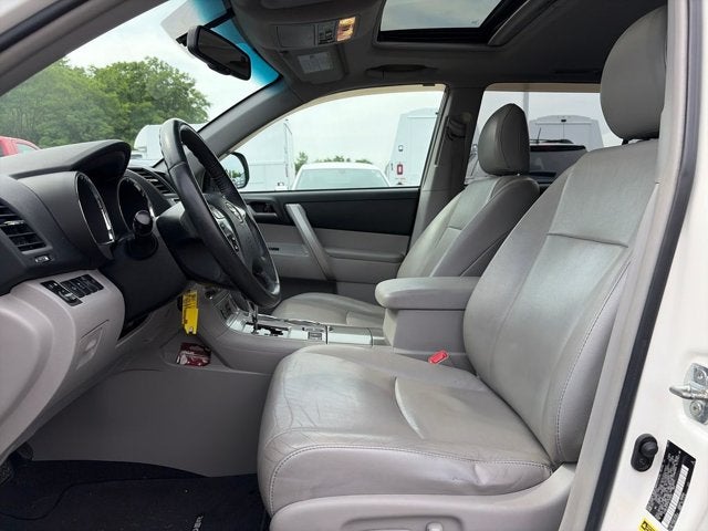 2013 Toyota Highlander Plus
