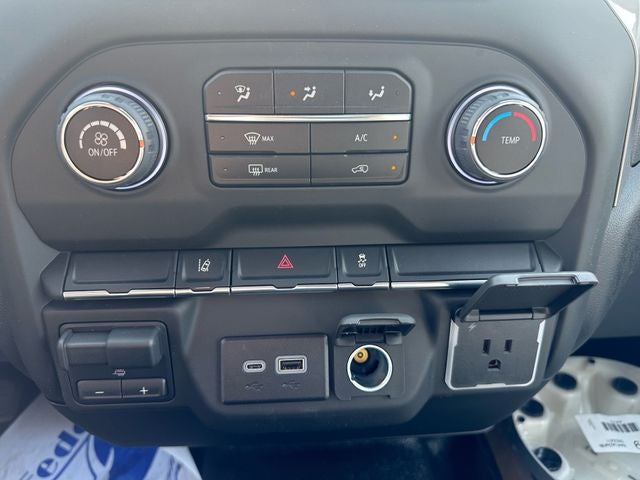 2026 Chevrolet Silverado 3500HD CC Work Truck