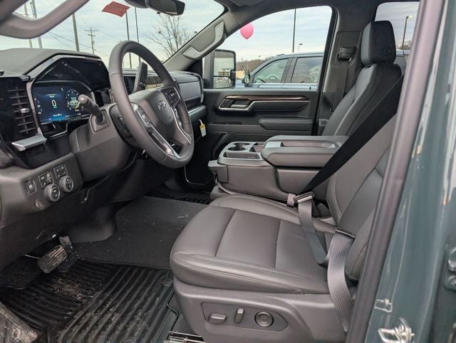 2026 Chevrolet Silverado 3500HD LT