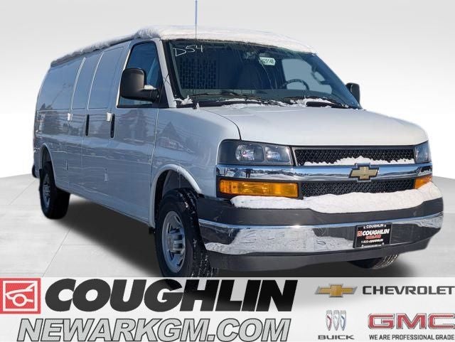 2025 Chevrolet Express Cargo Van RWD 3500 155"