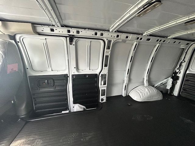 2025 Chevrolet Express Cargo Van RWD 3500 155"