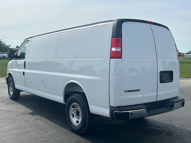 2025 Chevrolet Express Cargo Van RWD 3500 155"