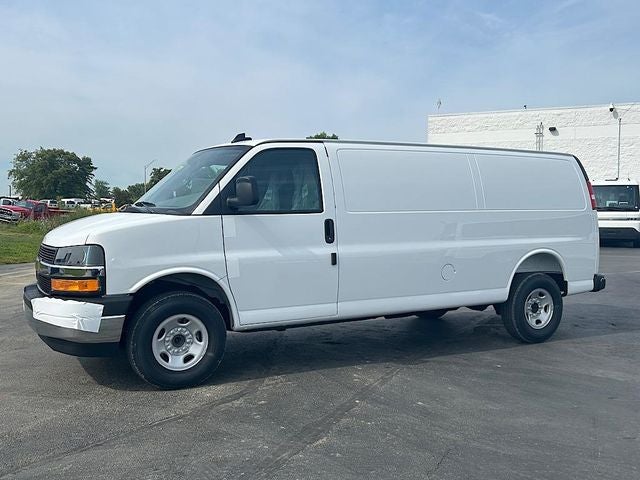 2025 Chevrolet Express Cargo Van RWD 3500 155"