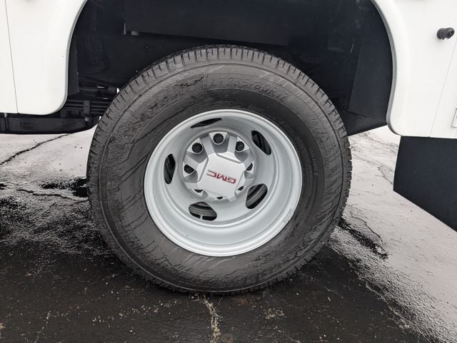 2025 GMC Sierra 3500HD CC Pro