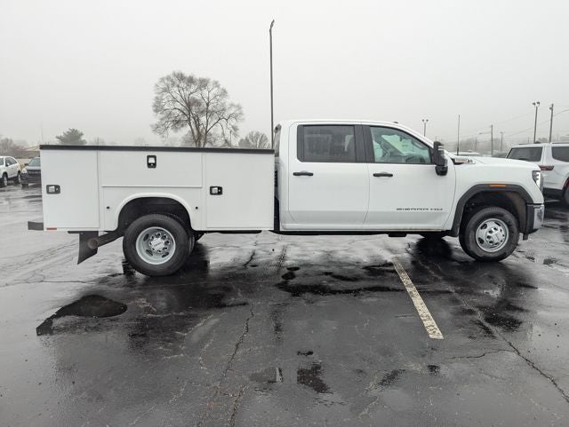 2025 GMC Sierra 3500HD CC Pro