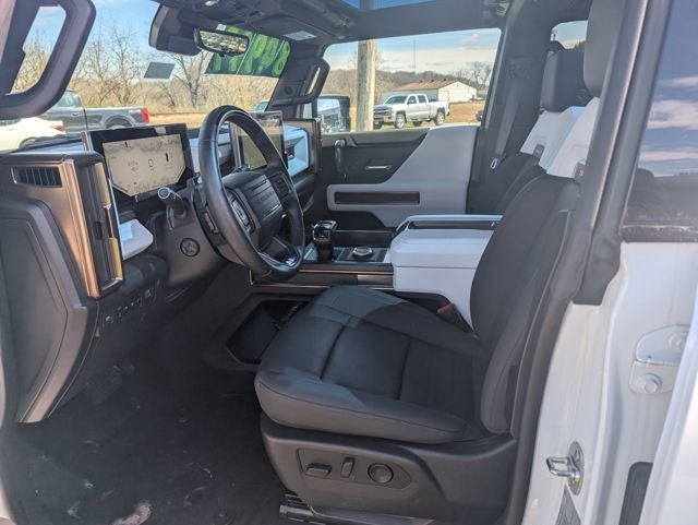 2024 GMC HUMMER EV SUV 2X