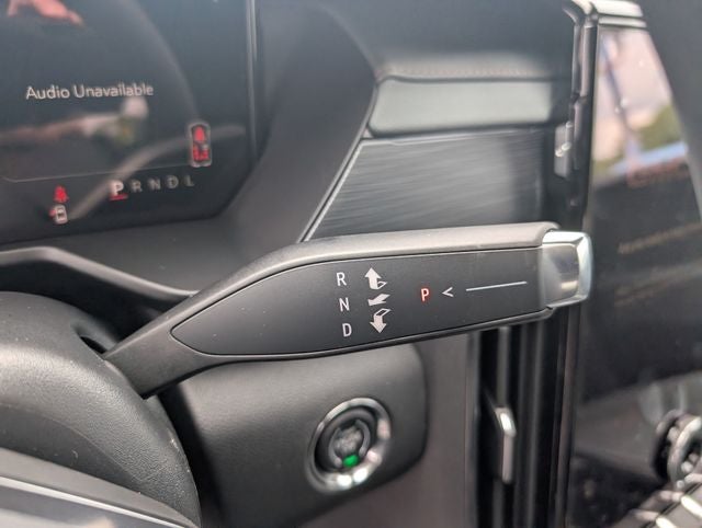 2026 GMC Acadia AWD AT4