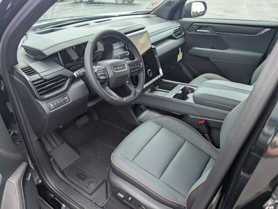 2026 GMC Acadia AWD AT4