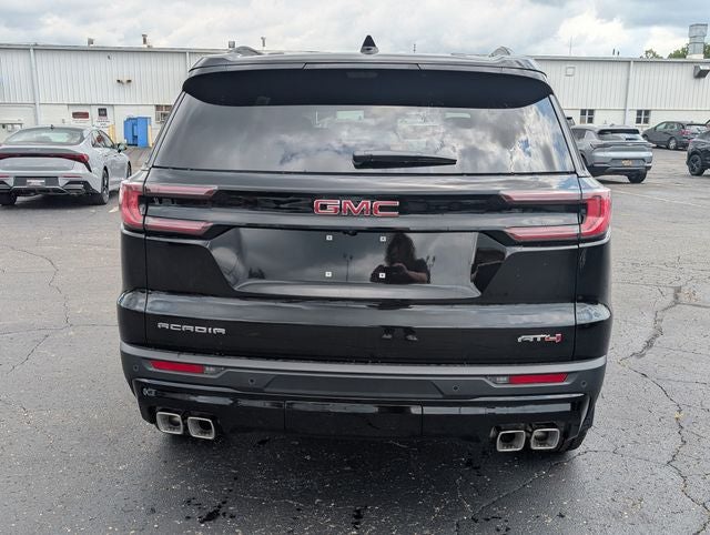 2026 GMC Acadia AWD AT4