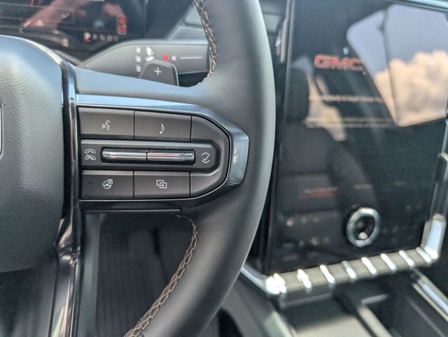 2026 GMC Acadia AWD AT4