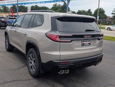 2026 GMC Acadia AWD AT4