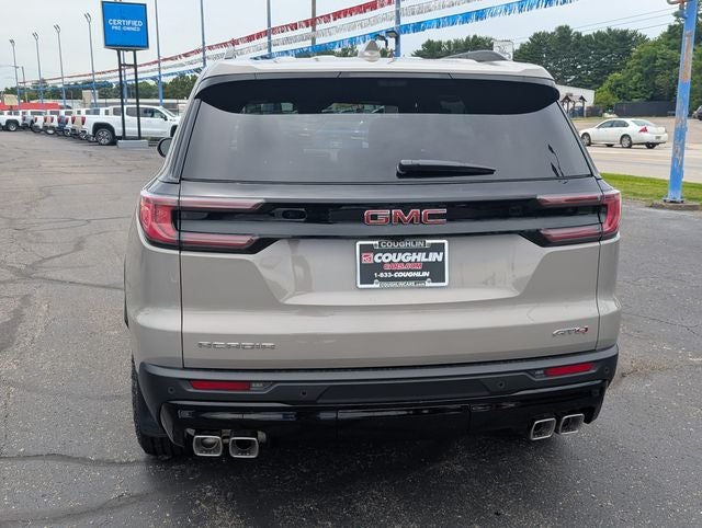 2026 GMC Acadia AWD AT4