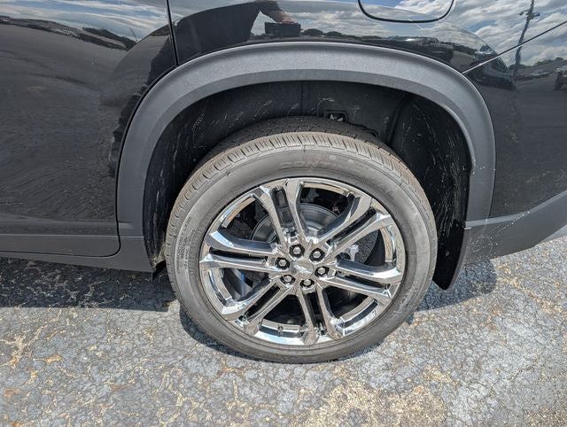 2027 Chevrolet Traverse FWD LT