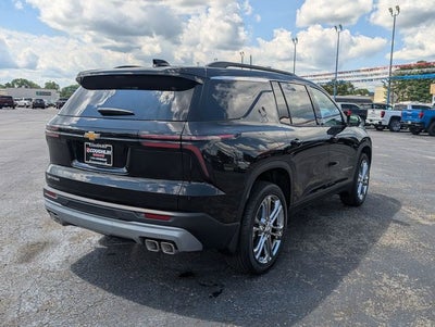 2027 Chevrolet Traverse FWD LT