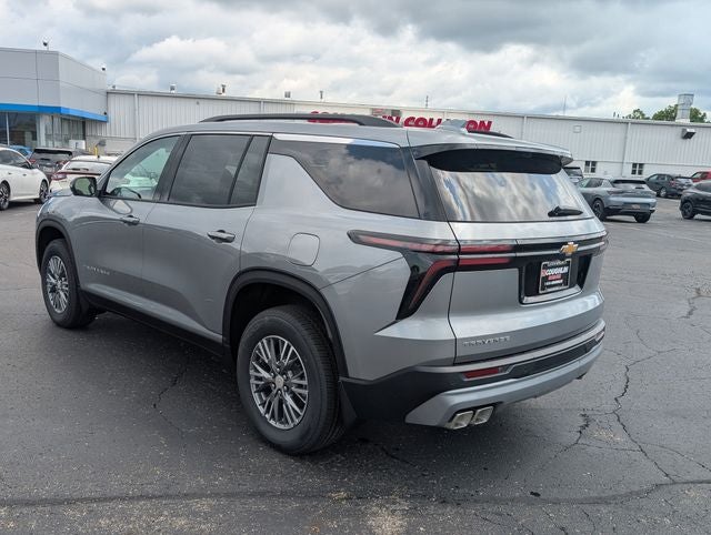 2026 Chevrolet Traverse FWD LT