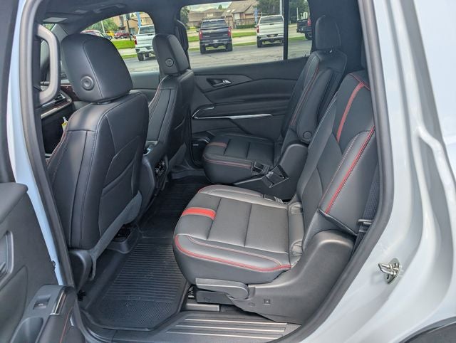 2027 Chevrolet Traverse AWD RS