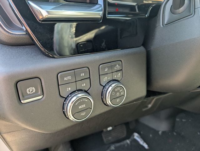 2026 GMC Sierra 2500HD SLE