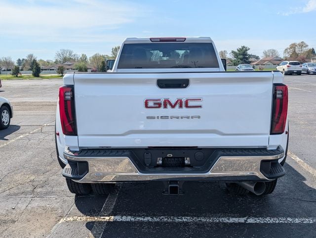 2026 GMC Sierra 3500HD Pro