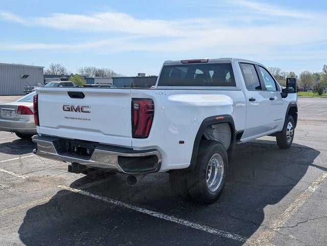 2026 GMC Sierra 3500HD Pro