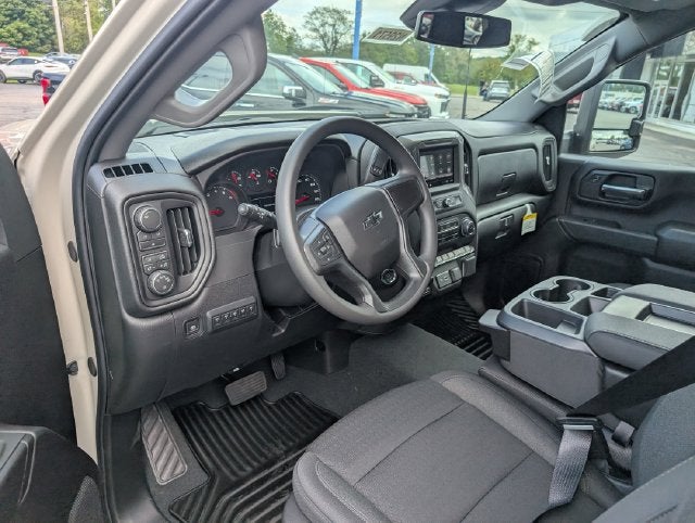 2026 Chevrolet Silverado 2500HD Custom
