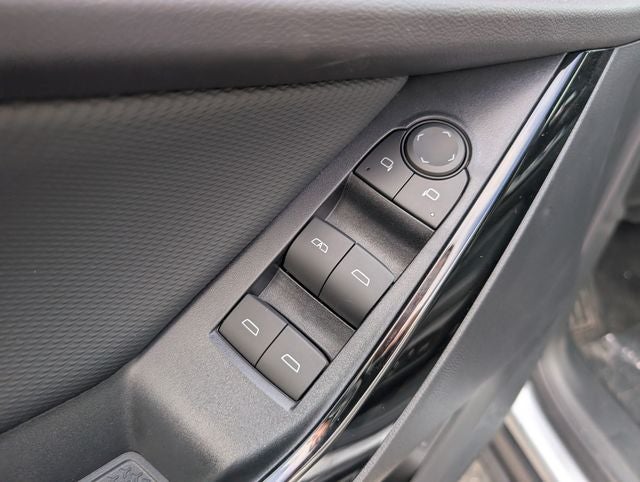 2027 Chevrolet Equinox FWD LT
