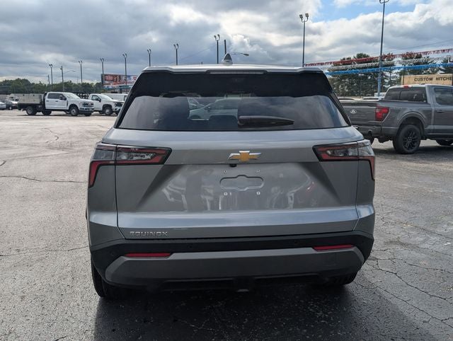 2027 Chevrolet Equinox FWD LT