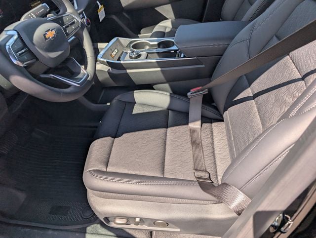 2027 Chevrolet Equinox FWD LT