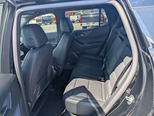 2027 Chevrolet Equinox FWD LT