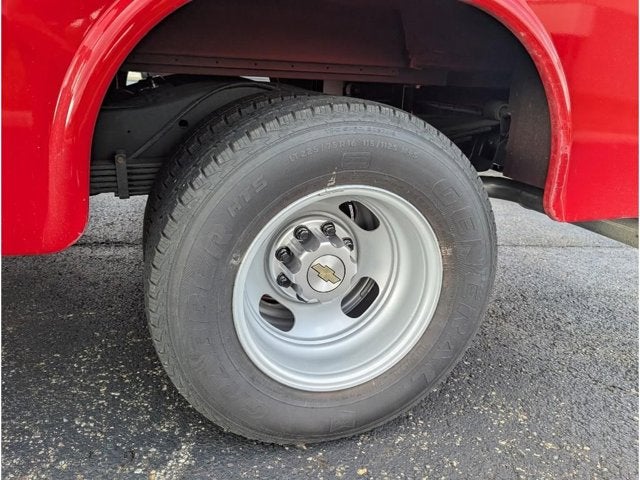 2025 Chevrolet Express Commercial Cutaway Work Van