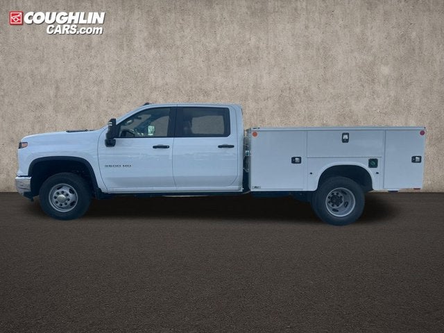2026 Chevrolet Silverado 3500HD CC Work Truck
