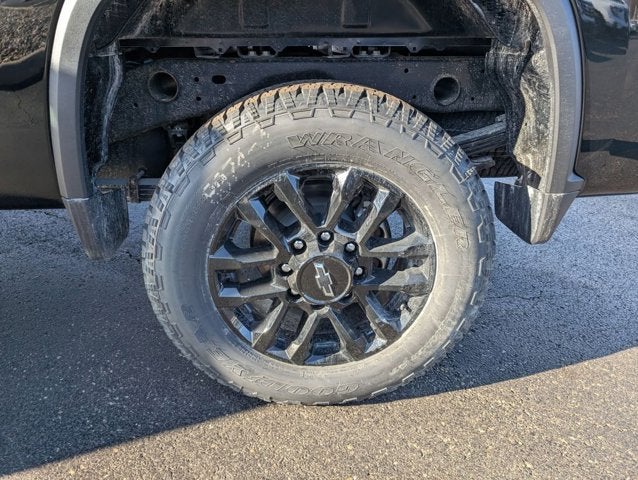 2026 Chevrolet Silverado 2500HD 4WD Double Cab 162" Custom