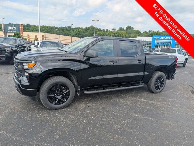 2026 Chevrolet Silverado 1500 4WD Crew Cab 147" Custom
