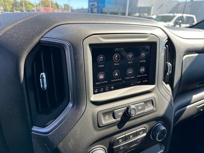 2026 Chevrolet Silverado 1500 4WD Crew Cab 147" Custom