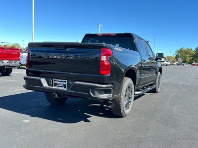 2026 Chevrolet Silverado 1500 4WD Crew Cab 147" Custom