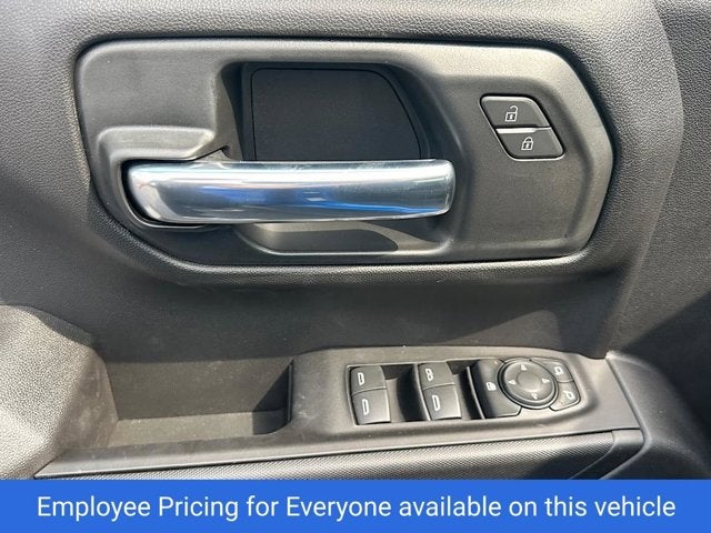 2025 Chevrolet Silverado 1500 4WD Crew Cab 147" Custom