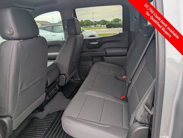 2026 Chevrolet Silverado 1500 4WD Crew Cab 147" Custom